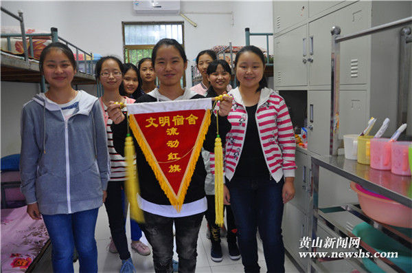 (组图)歙县教育系统秋季安全警钟长鸣 (组图)歙县教育系统秋季安全警钟长鸣