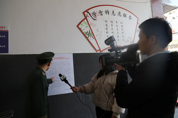 黄山消防联合新闻媒体录制居民小区消防安全专题节目 黄山消防联合新闻媒体录制居民小区消防安全专题节目