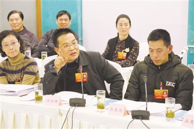 深入推进“旅游+” 促产业融合发展 ——市政协委员讨论《政府工作报告》侧记 深入推进“旅游+” 促产业融合发展 ——市政协委员讨论《政府工作报告》侧记