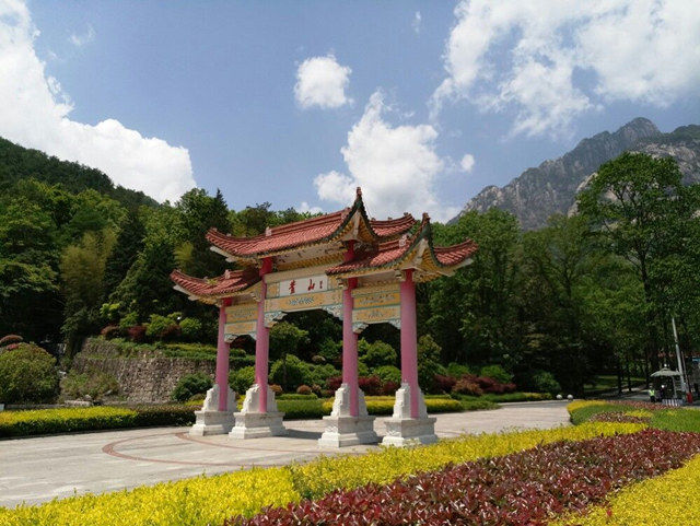 黄山获誉“中国最佳绿色旅游目的地” 黄山获誉“中国最佳绿色旅游目的地”