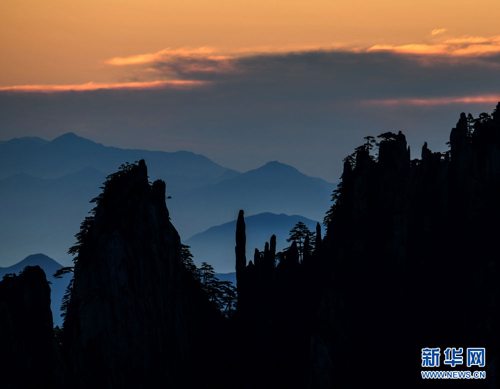 消防救援人员凭有效证件可免票进黄山景区