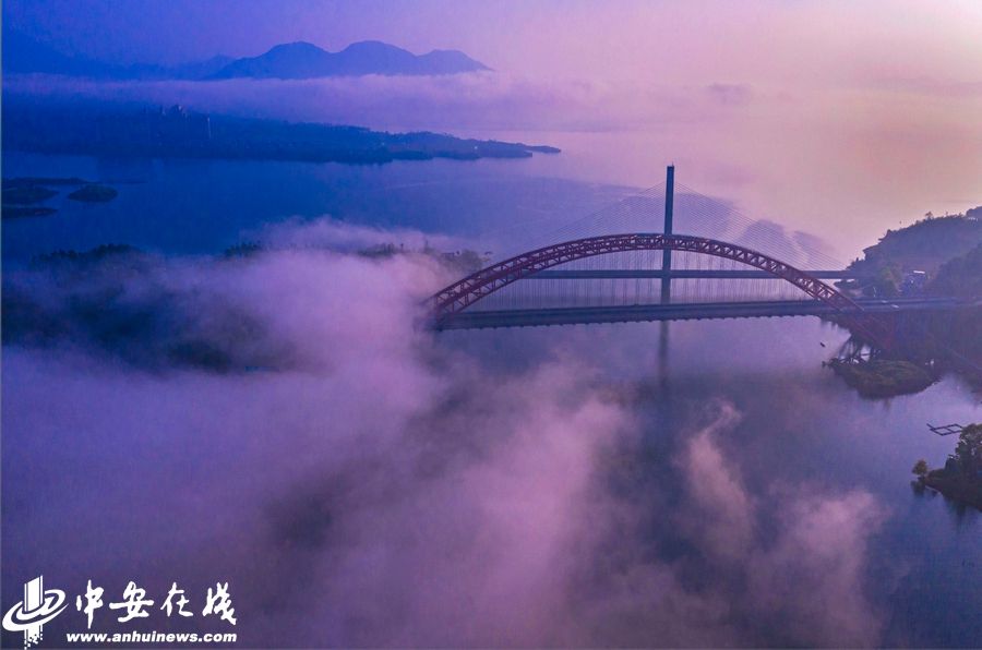 别致“双桥”迷雾飘渺 太平湖 梦幻如画