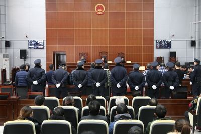 扫黑除恶 黄山法院“奋起千钧棒”