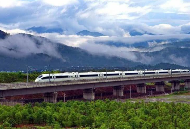 杭黄高铁开通百日 发送旅客超150万