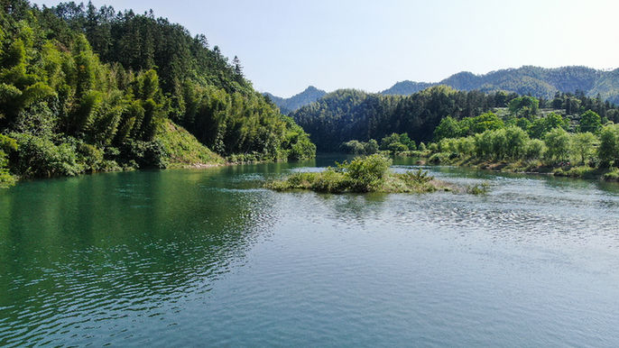 新华网：皖浙“对赌”留住一江清水