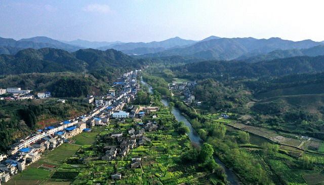 黄山市祁门“茶市”——闪里老街