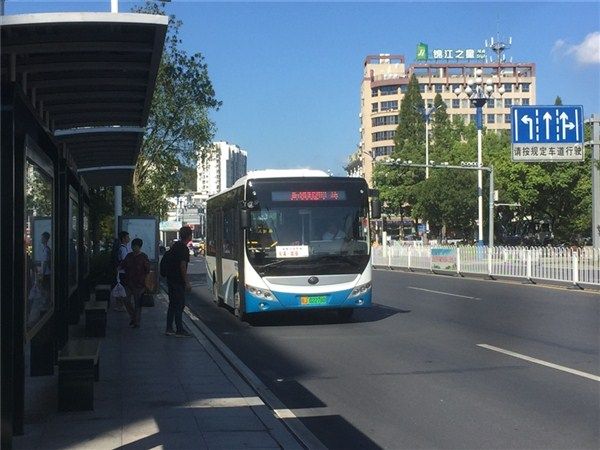 屯歙城际公交运营有新变化 晚6点到9点，每半小时双向发车