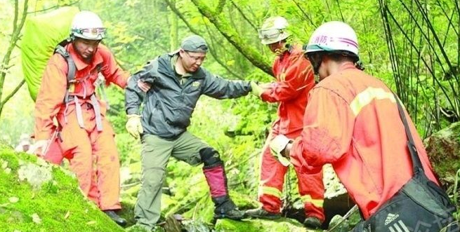 黄山探索有偿救援防止驴友擅闯 有偿救援于法有依