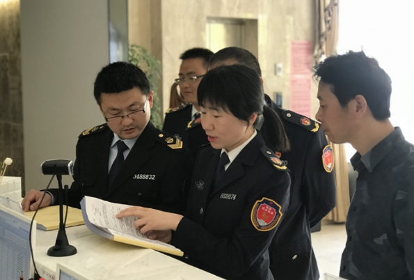 黄山景区市场监管局:维护旅游市场秩序擦亮黄山牌