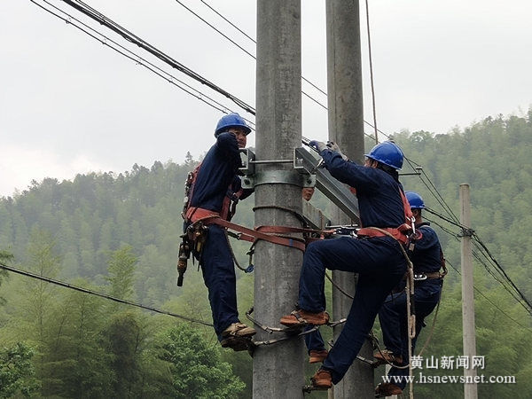 休宁流口镇：电网改造再提速