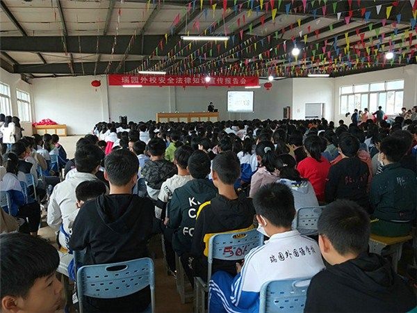 祁门县深入开展青少年法治宣传月活动