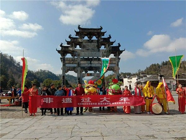 我市广泛开展“非遗过大年，文化进万家”系列文化活动