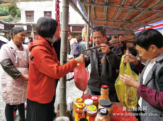 徽州区富溪乡：“旅游+电商”助农促增收
