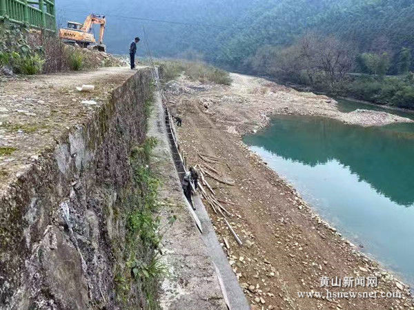 休宁县流口镇：抢抓晴好天气修复水毁工程