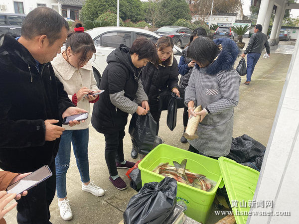 休宁万安镇：消费扶贫助贫增收