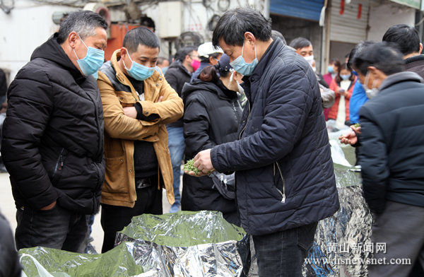 祁门县祁山镇金东茶叶市场春茶交易日渐红火