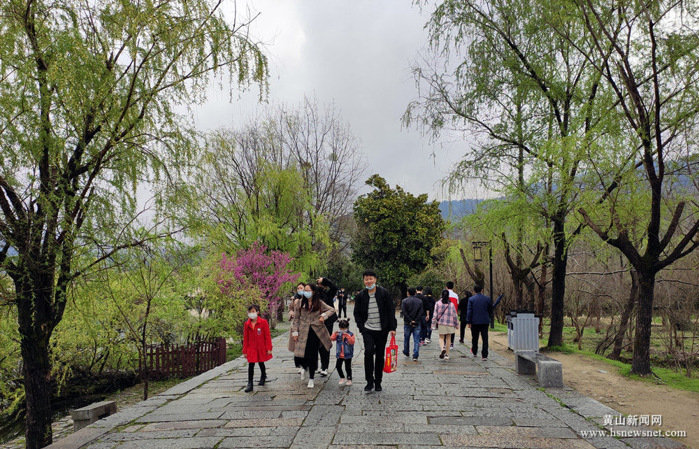 黟县宏村镇乡村旅游“疫去”现春光