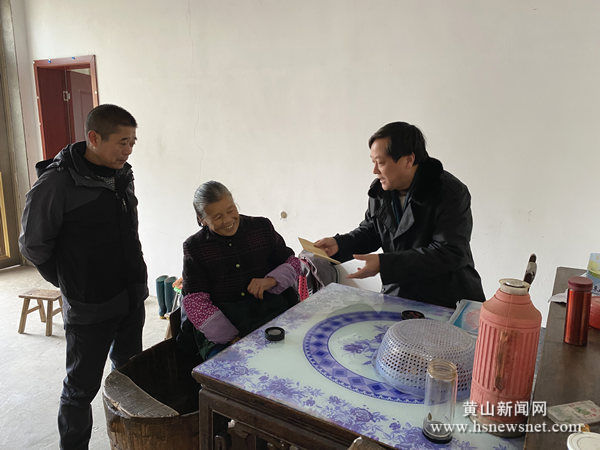 黟县西递镇潭口村“四个一”吹响脱贫攻坚号角