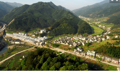 寨西旅游红色商业街区喜获全省第二批“小个专”党建工作示范街（区）称号