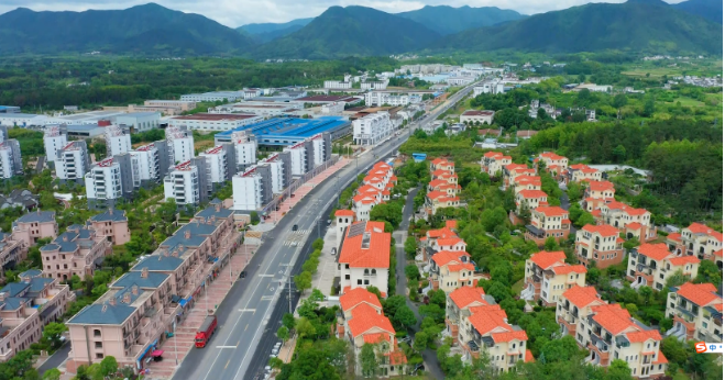 高质量建设现代国际乡村旅游综合示范区