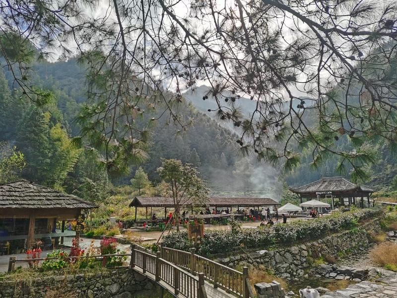 榆村乡：岭脚白水口 休闲打卡地