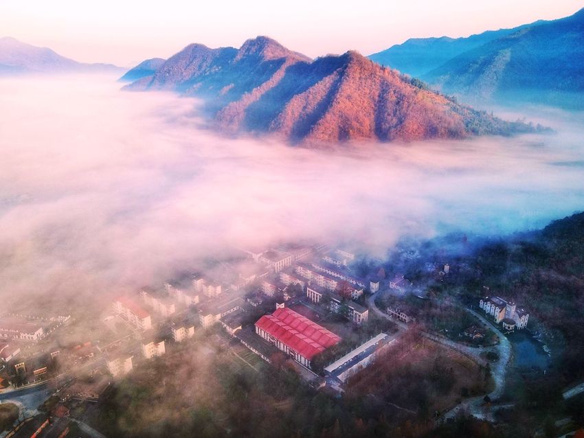 雾里仙境东黄山