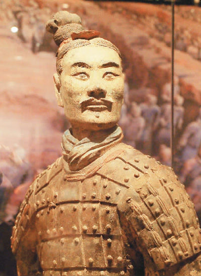 碳化丝织物、彩绘兵马俑等亮相“万年永宝”展—— “硬核”文物保护，让你大开眼界