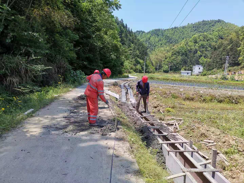 安徽黟县：打通农田水利建设“最后一公里”