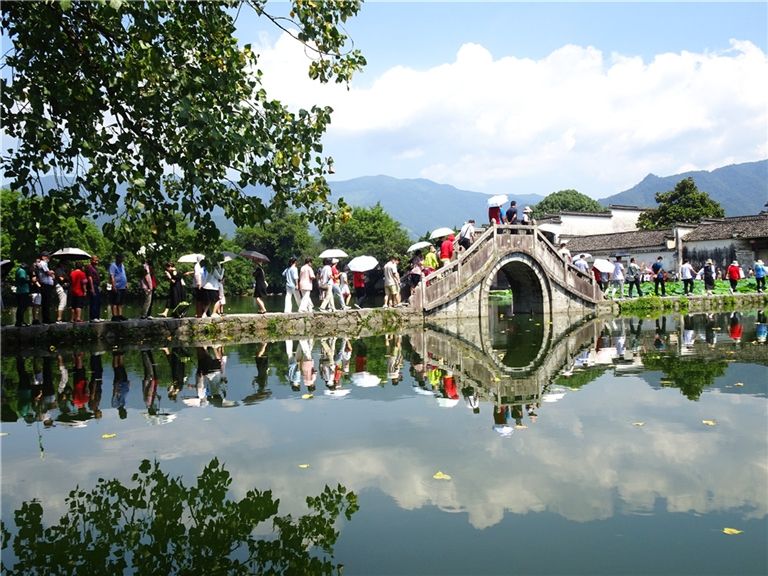 画里宏村夏游热