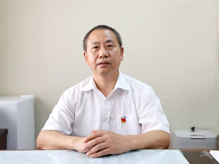 凝心聚力开好局 主动作为起好步 ——访市发改委党组书记、主任丁士礼