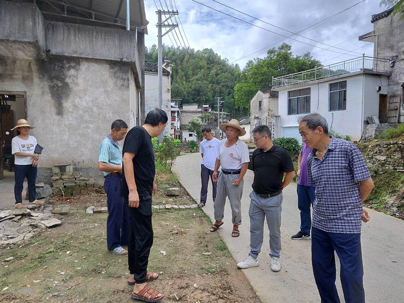歙县坑口乡：美丽乡村聚民意
