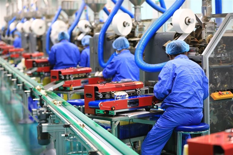 强筋壮骨聚动能 ——我市工业经济上半年发展综述