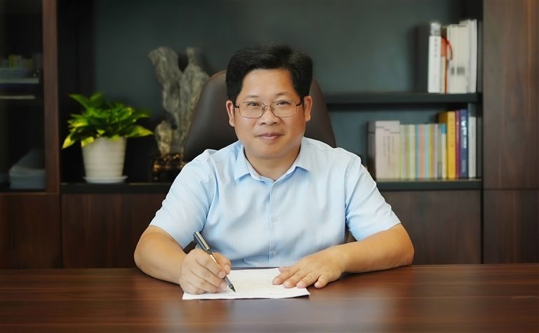 “文创+科创”培育全市经济新增长极 ——访黄山现代服务业产业园党工委副书记、市文投集团董事长雷连本