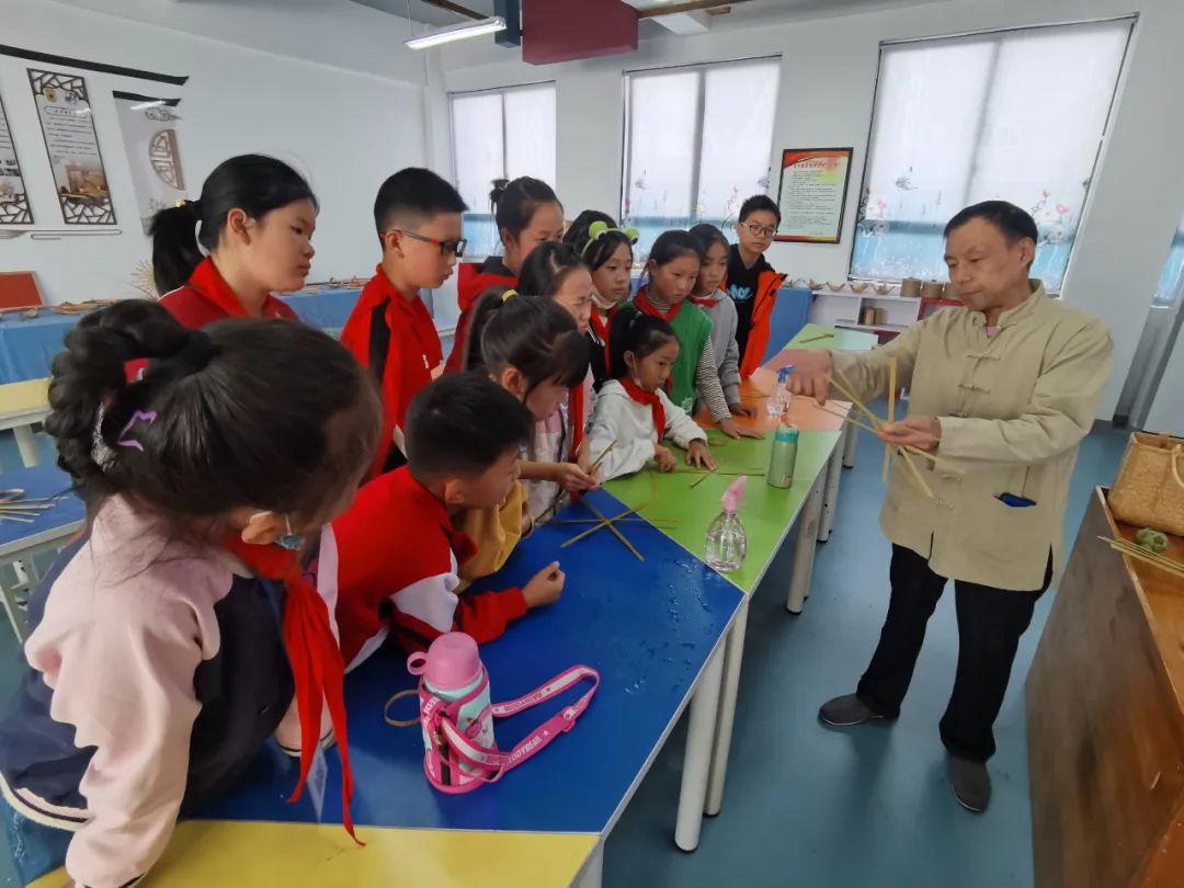 屯溪区：非遗助力“双减” 课后服务有亮点