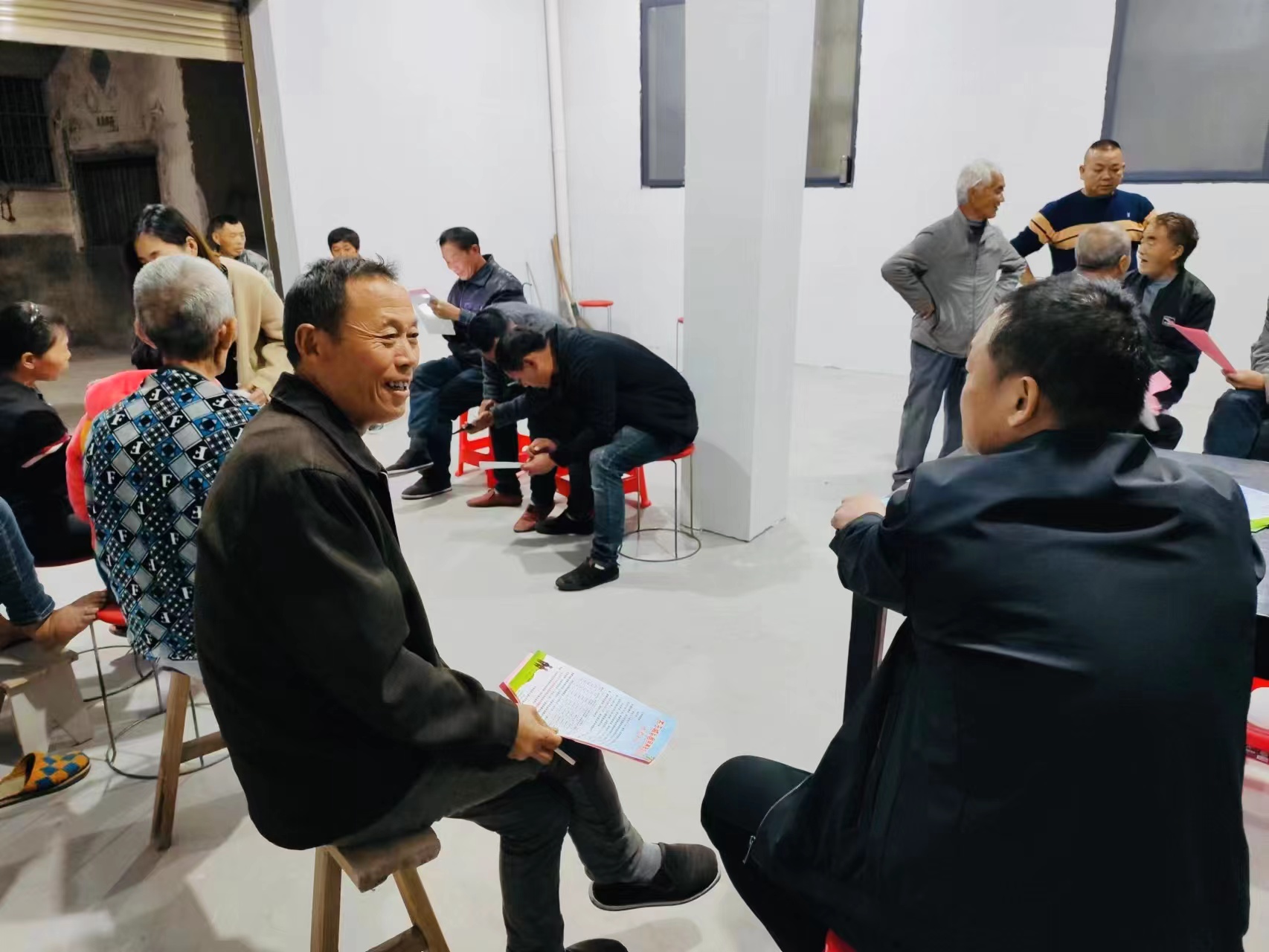 祁门县古溪乡：“点单式”服务  医保缴费直达家门口