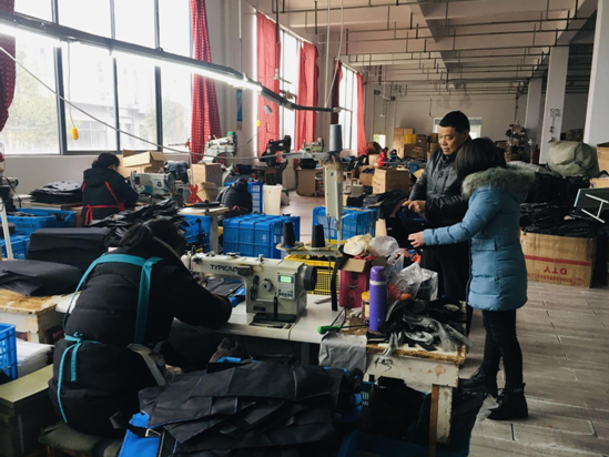 休宁经开区：新春第一访 党建架起连心桥