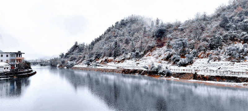 黟县渔亭镇：迎来虎年第一场雪