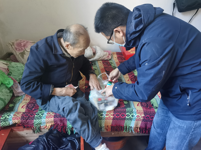   黟县美溪乡：退伍不褪色 驻村帮扶解民忧