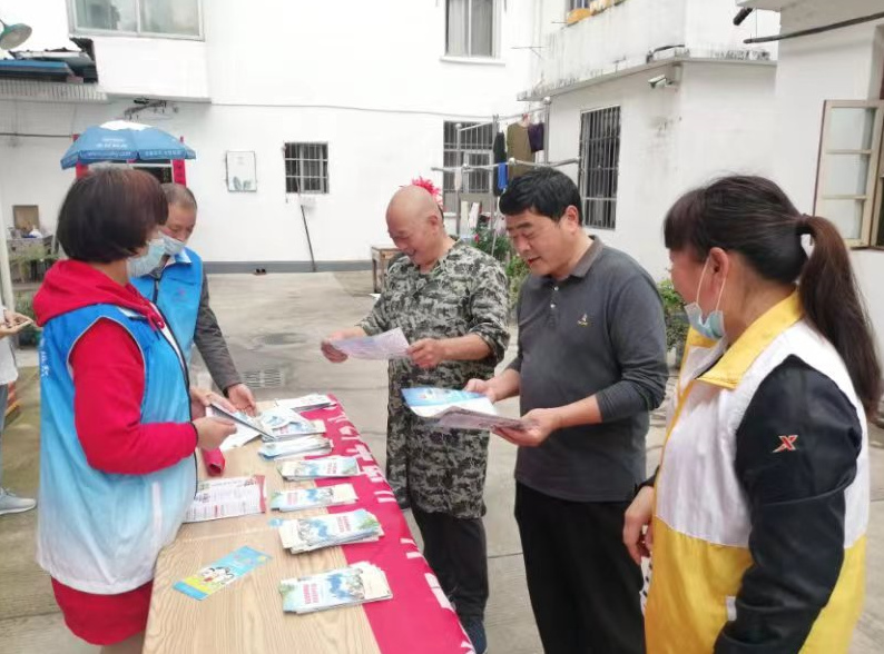 屯溪区开展“4.25”反邪教宣传教育活动