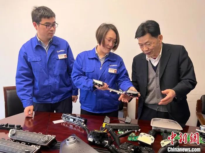 【中国新闻网】黄山古稀徽商40年立足桑梓“拥抱世界”