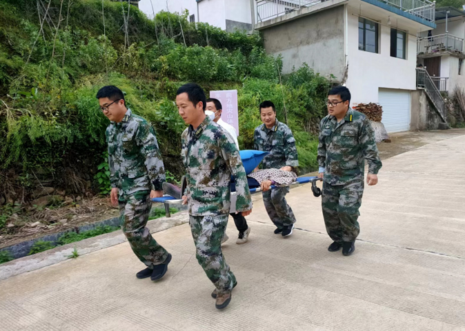 歙县霞坑镇开展地质灾害应急演练活动