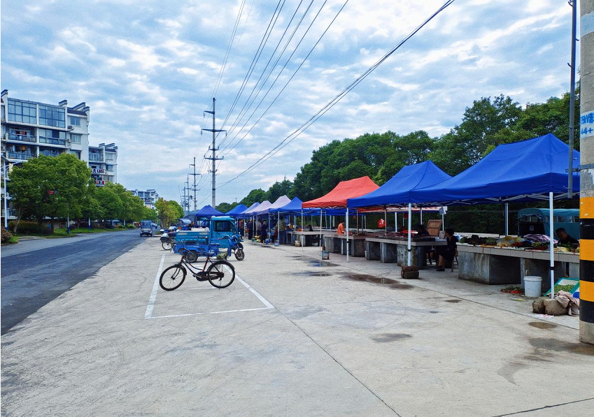 草市社区：集市变“市场” 改造惠民生