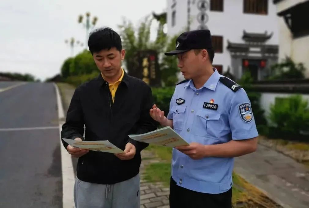 ​辅警金学斌：工作“狂人”+公益“达人”