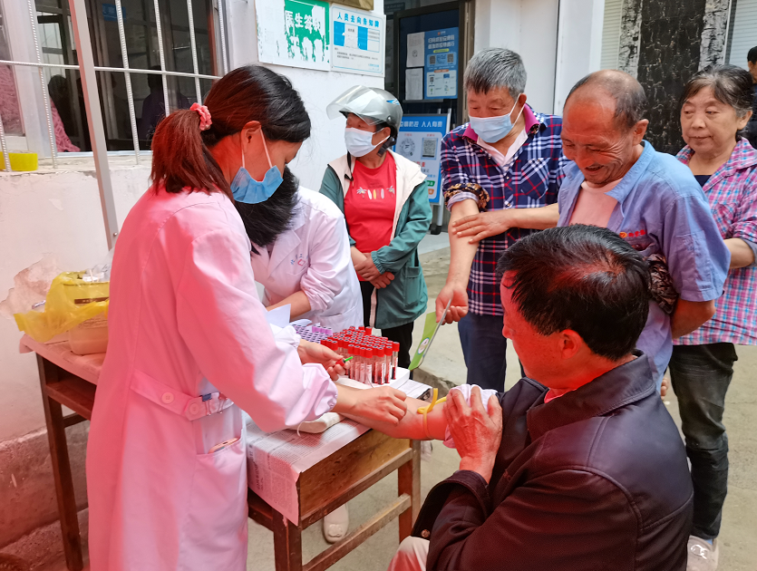 家医相约 健康相伴——歙县北岸镇开展第12个“世界家庭医生日”宣传服务活动