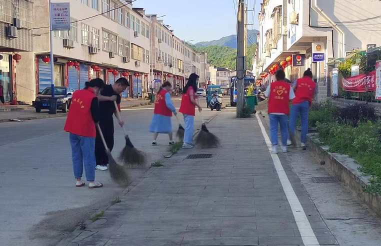 立夏中的“清凉”，劳动助力新安