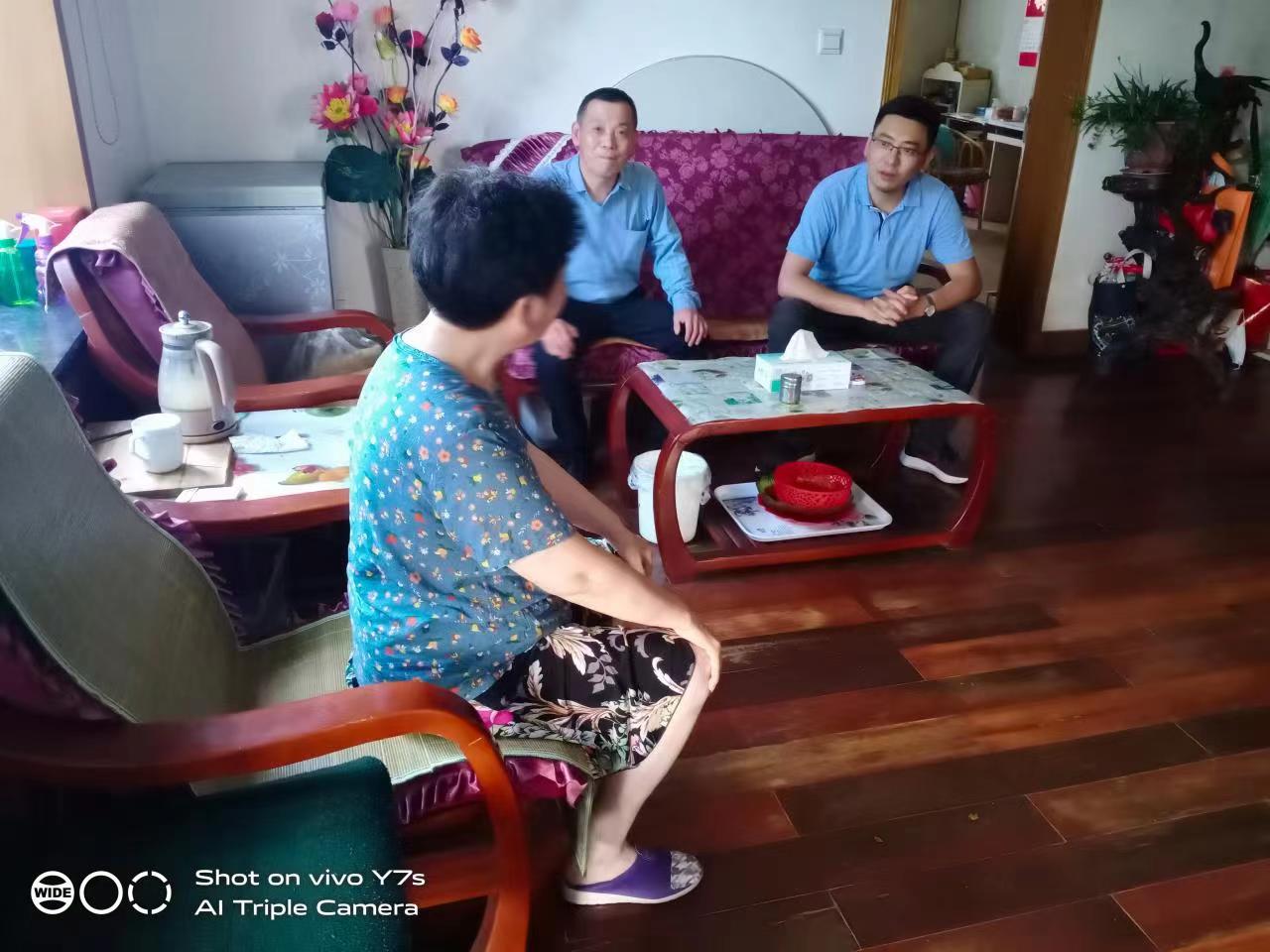 屯溪区水心亭社区：积极开展邪教人员走访帮教活动