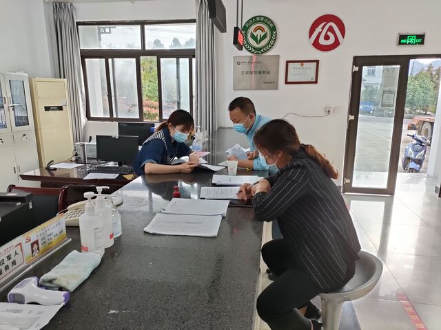 黟县美溪乡：“小窗口”彰显为民服务大情怀