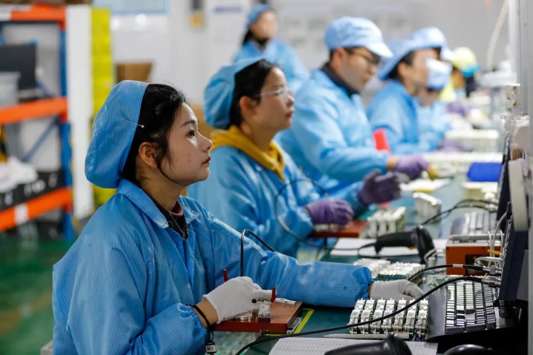 屯溪区打好工业经济高质量发展“组合拳”