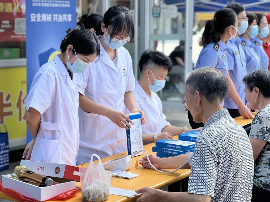 屯溪区持续开展“安全用械 共治共享”宣传活动