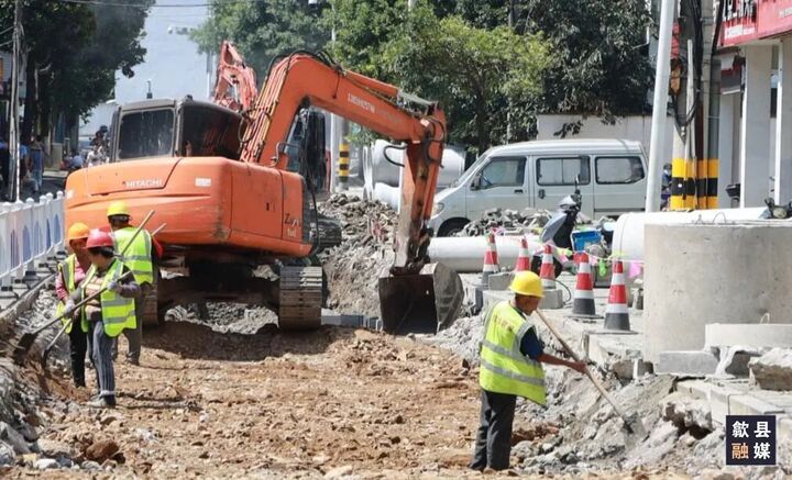 歙县：完善城市功能 加快推进城区污水管网建设
